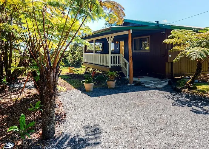 Fern Cottage Island Escape With Rainforest View!