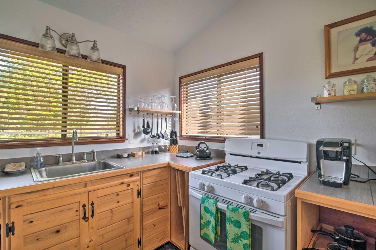 Fern Island Escape With Rainforest View! *